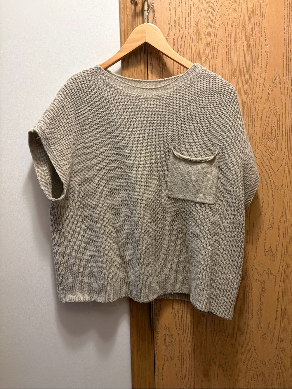 SHEIN Gray Short-Sleeve Relaxed Knit Sweater with Patch Pocket